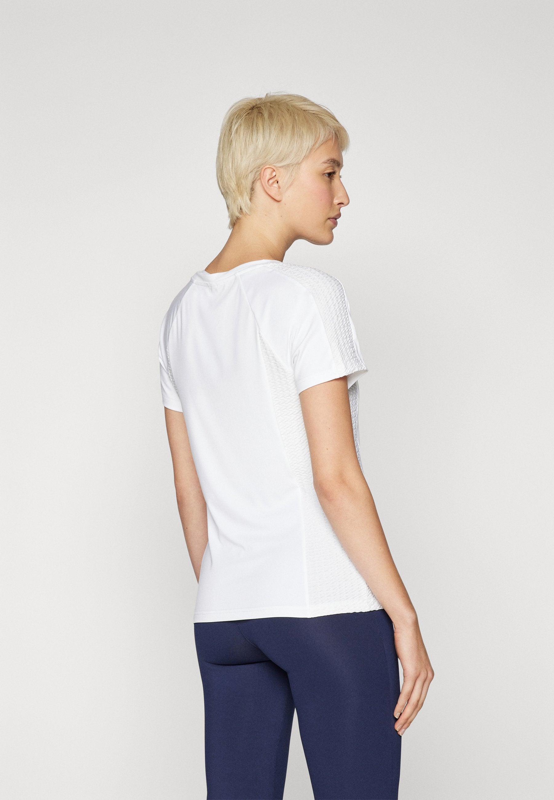 ONLY Play ONPZEP TRAIN TEE