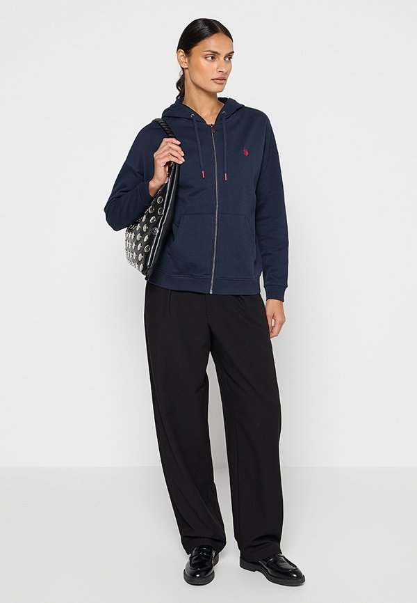 U.S. Polo Assn.