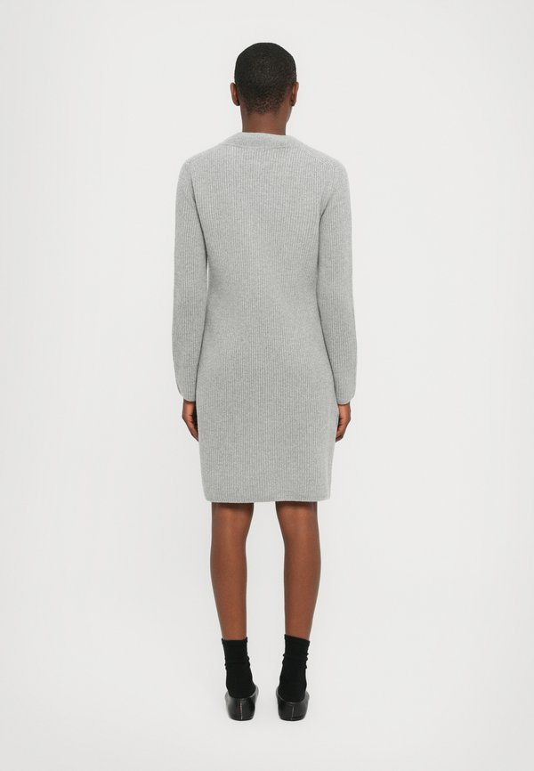 CLOSED CREW NECK DRESS LONG SLEEVE