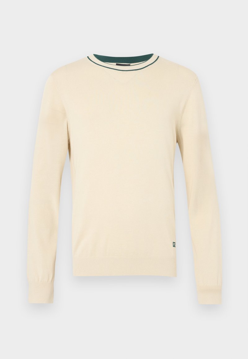 Langärmeliger Pullover in Cremeton mit grün geripptem Kragen und Bündchenakzenten. Glatte Textur, normale Passform, kleines Logo unten links.