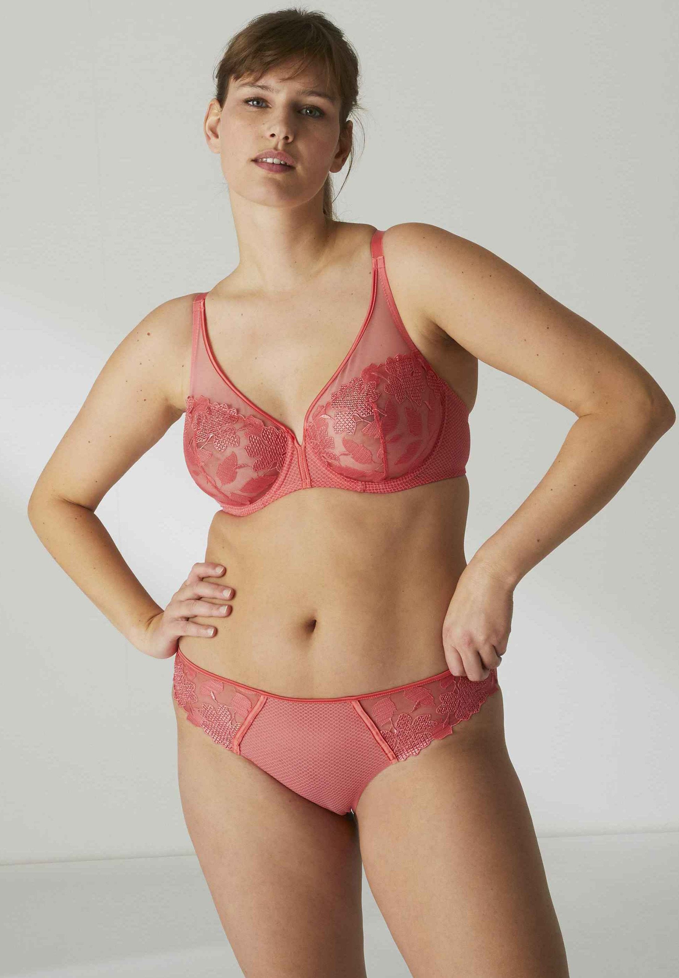 Simone Pérèle