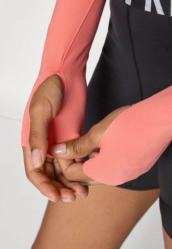 Nike Performance TIGHT FIT