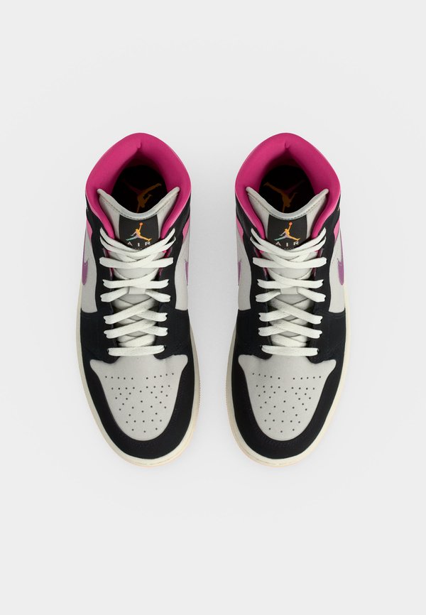 Jordan AIR JORDAN 1 MID SE