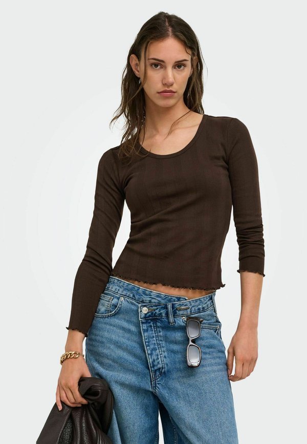 ONLY ONLTENNA O-NECK L/S TOP JRS NOOS - Long sleeved top - coffee bean