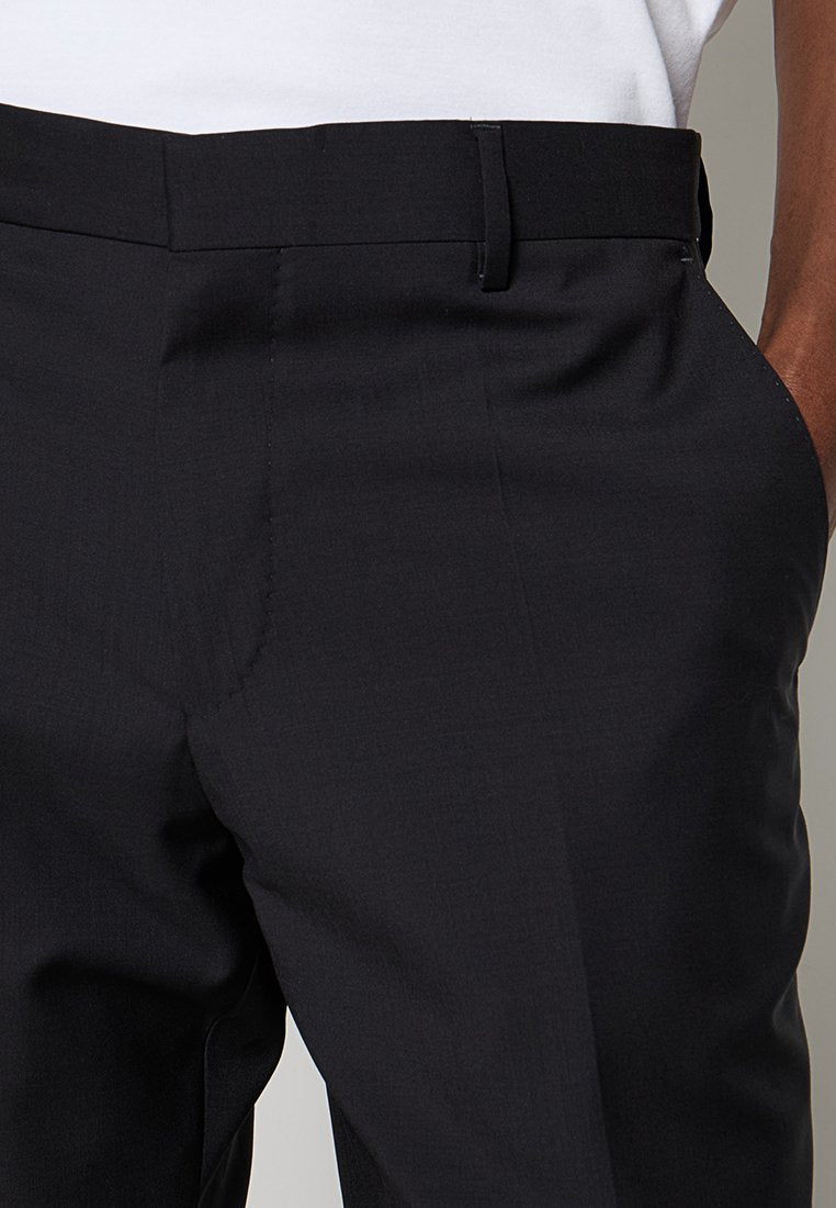 BOSS SLIM FIT