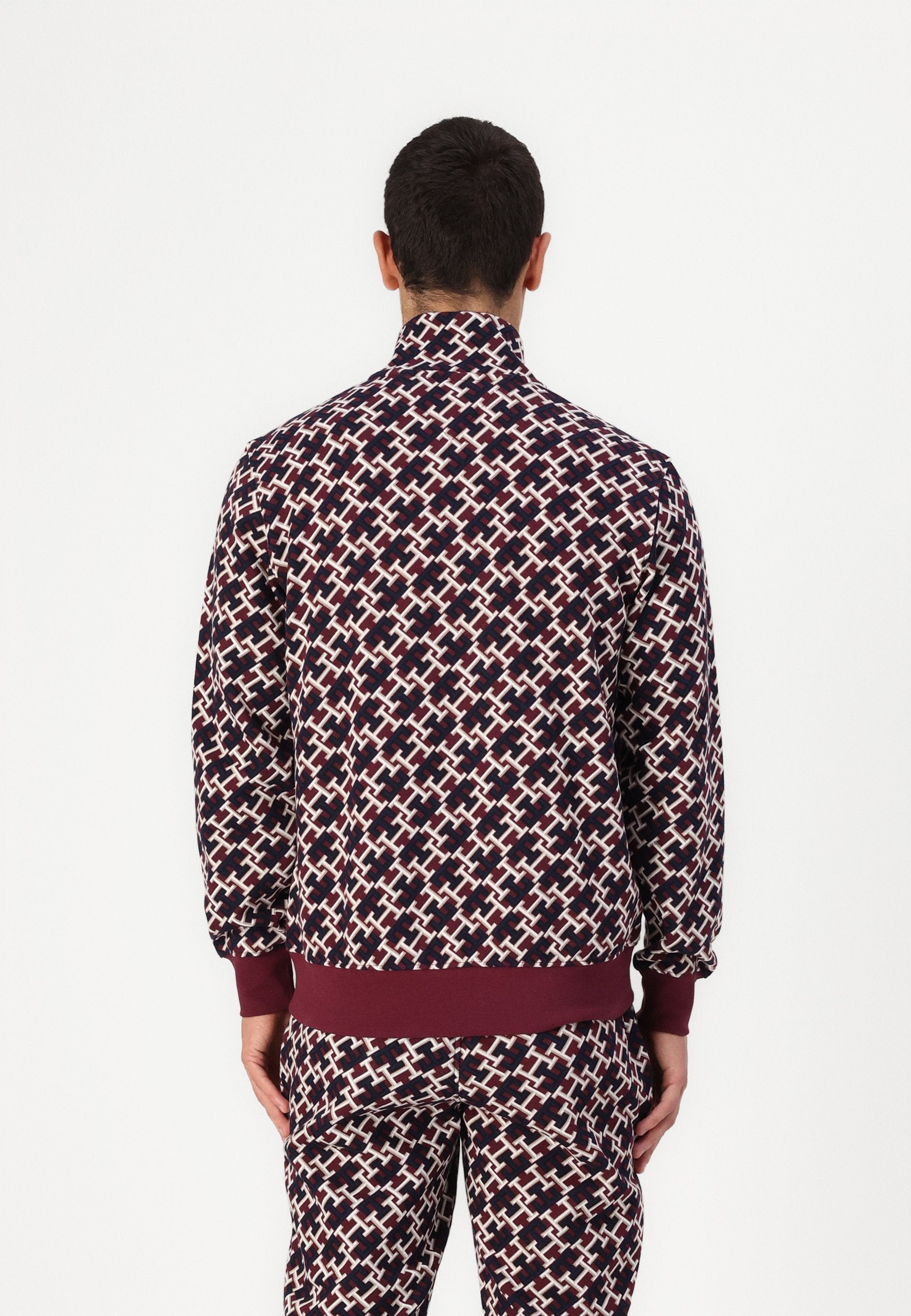 MONOGRAM ZIP THROUGH STAND UNISEX Media 3