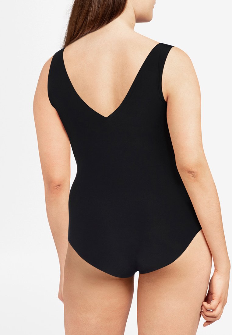 Chantelle Body Media 3