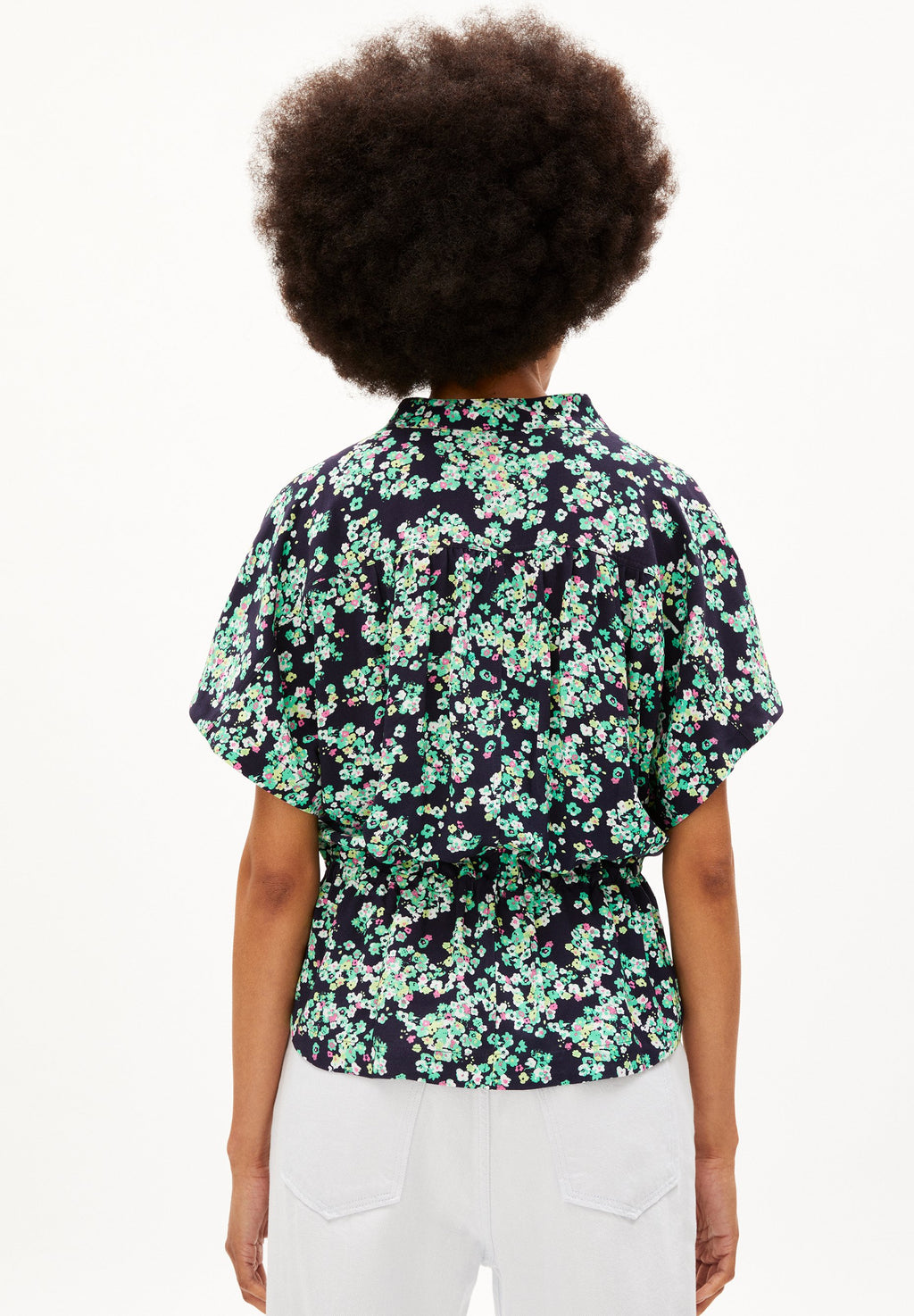 STAACY DITSY FLORAL  Media 4