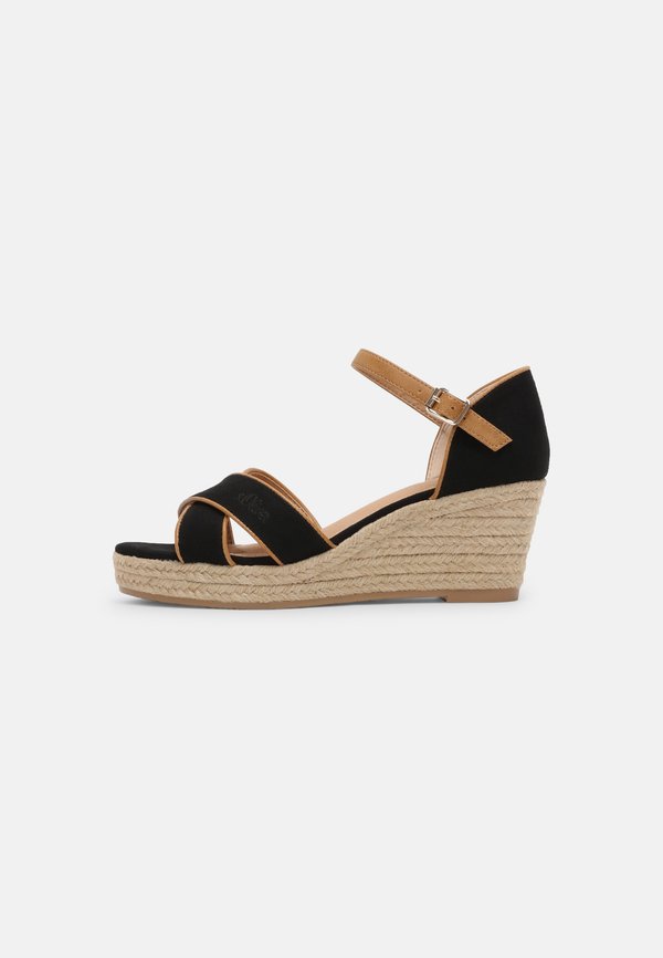 s.Oliver Platform sandals - black