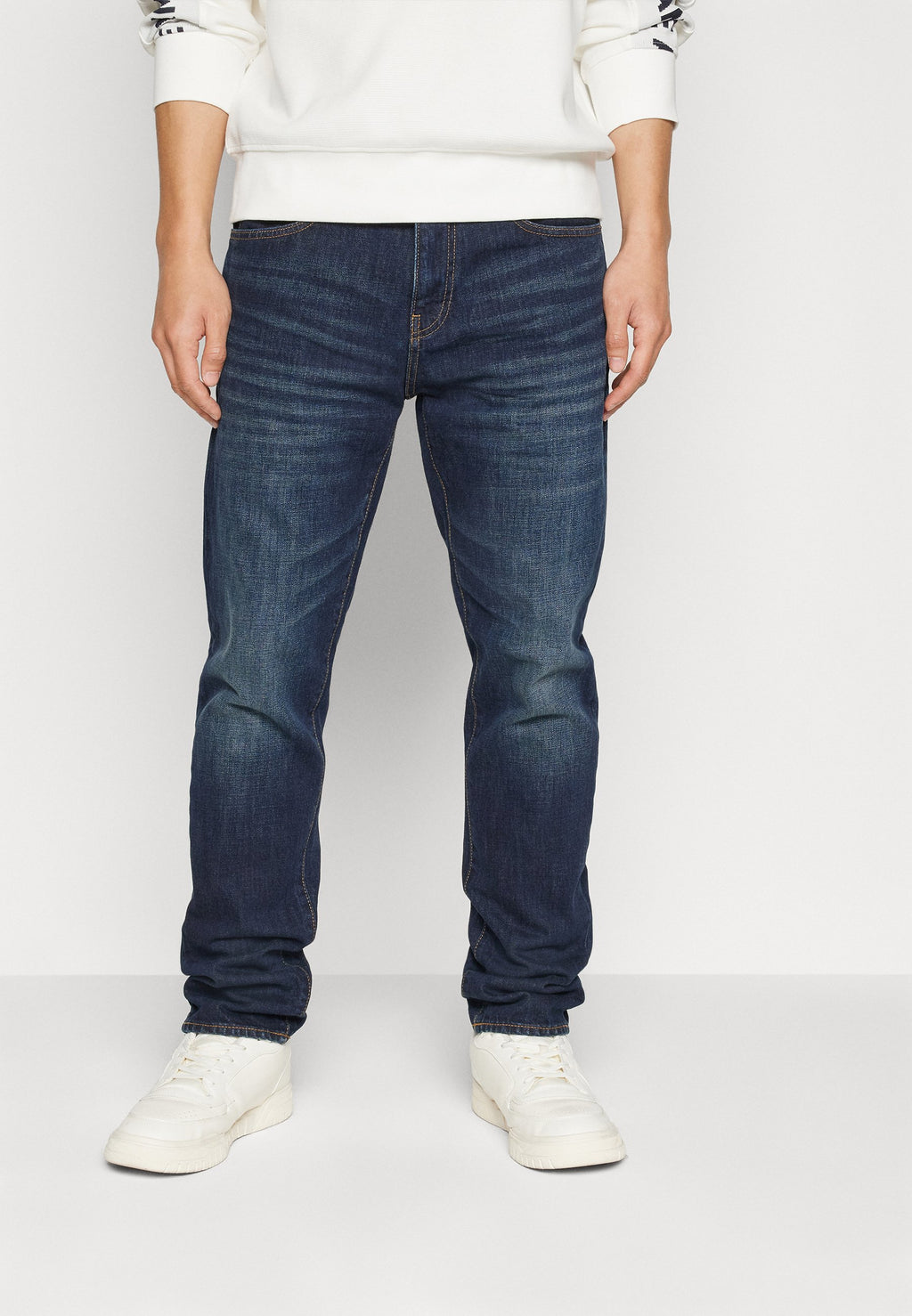 Armani Exchange Jeans Slim Fit Media 3