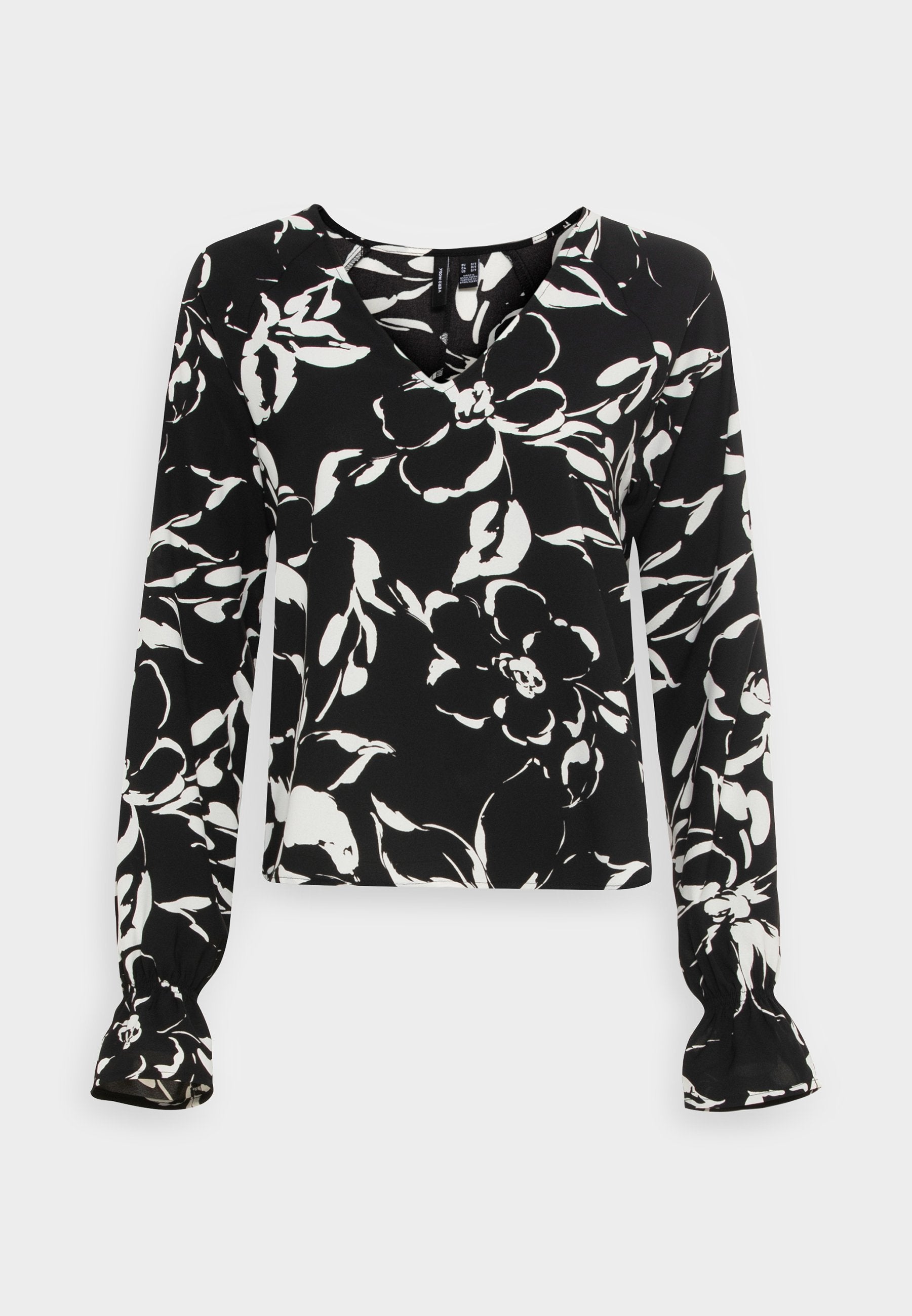 VMPOLLIANA INGE V NECK   - Vero Moda Tall - View 1