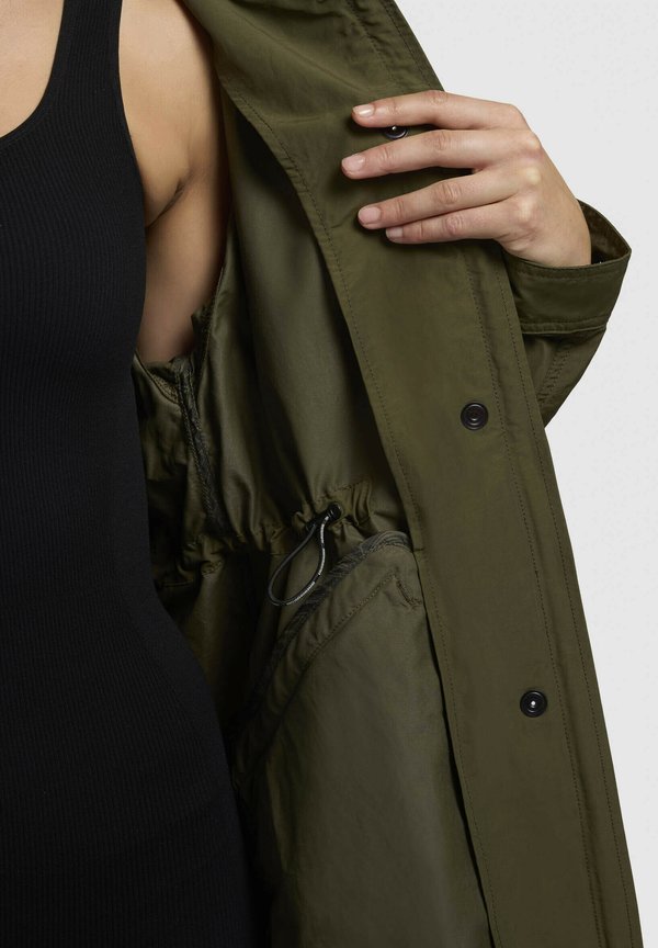 khujo RAYANA