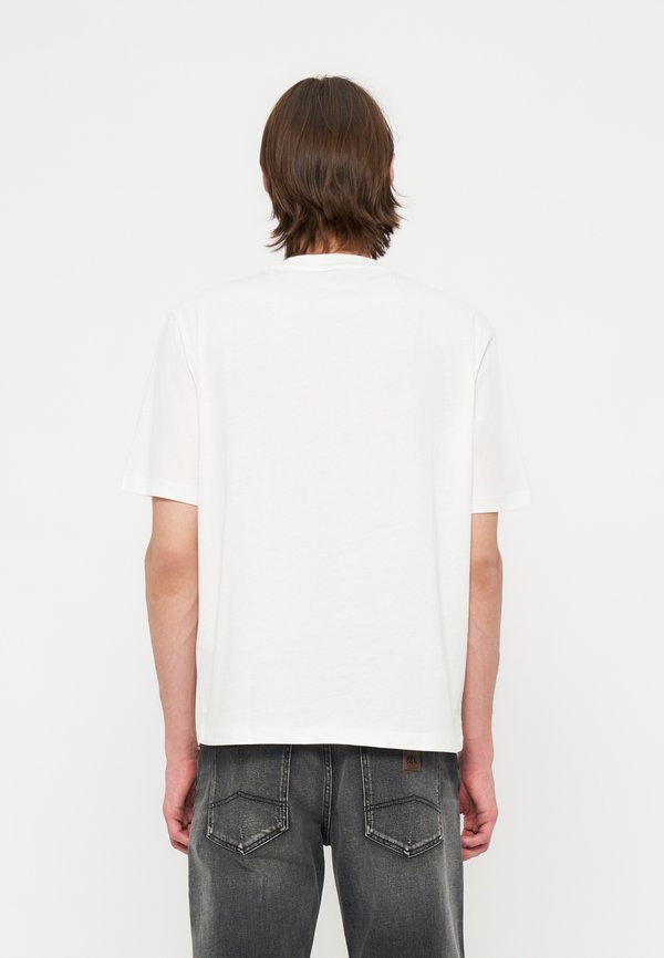 Armani Exchange