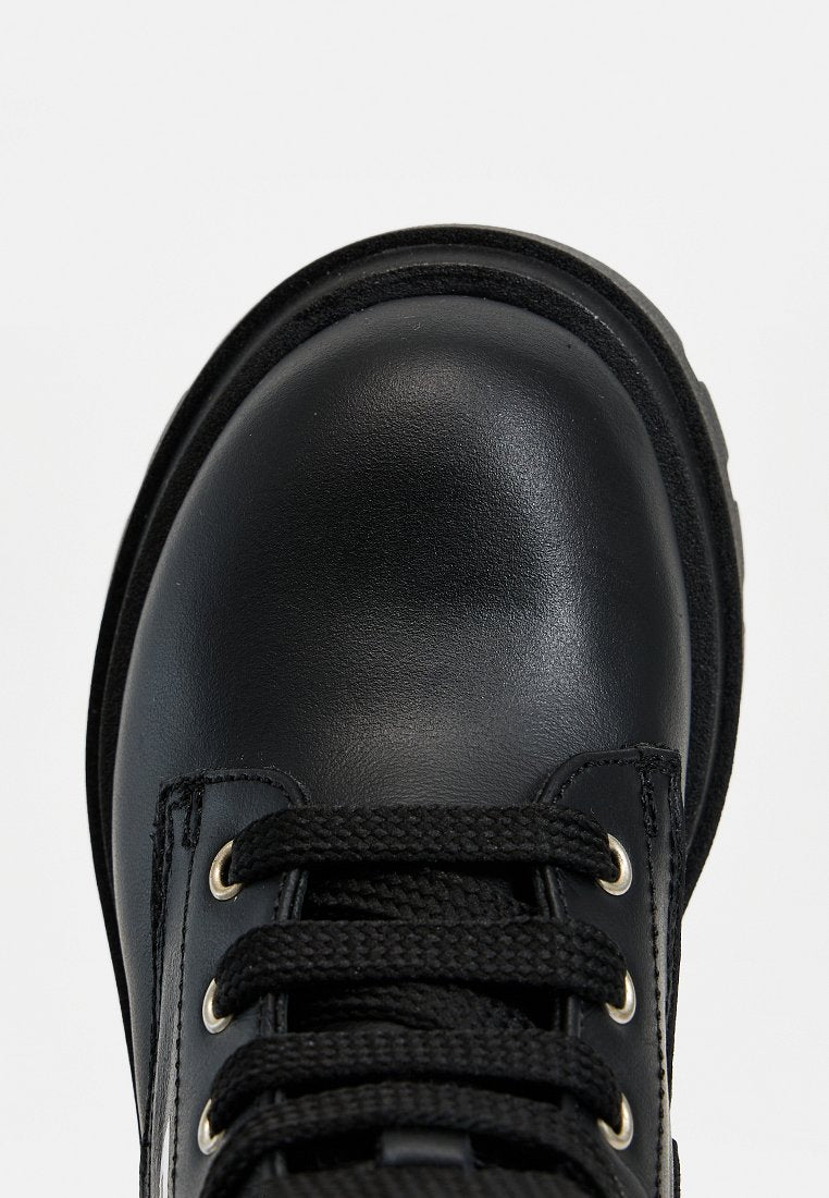 Dsquared2