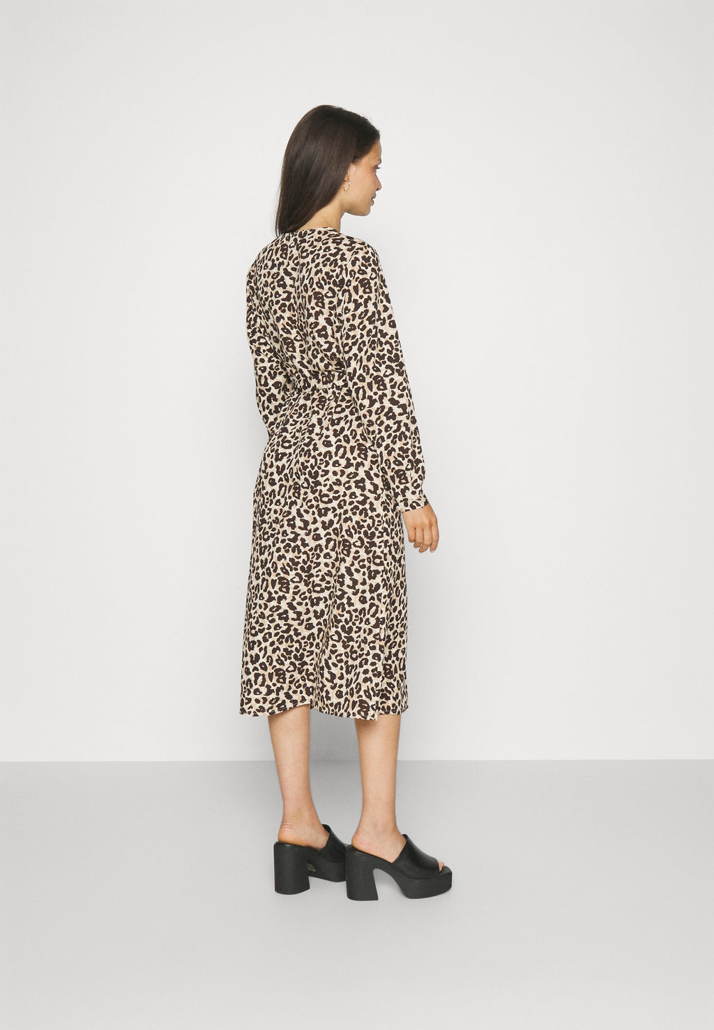 Pieces Petite PCNESSA MIDI DRESS