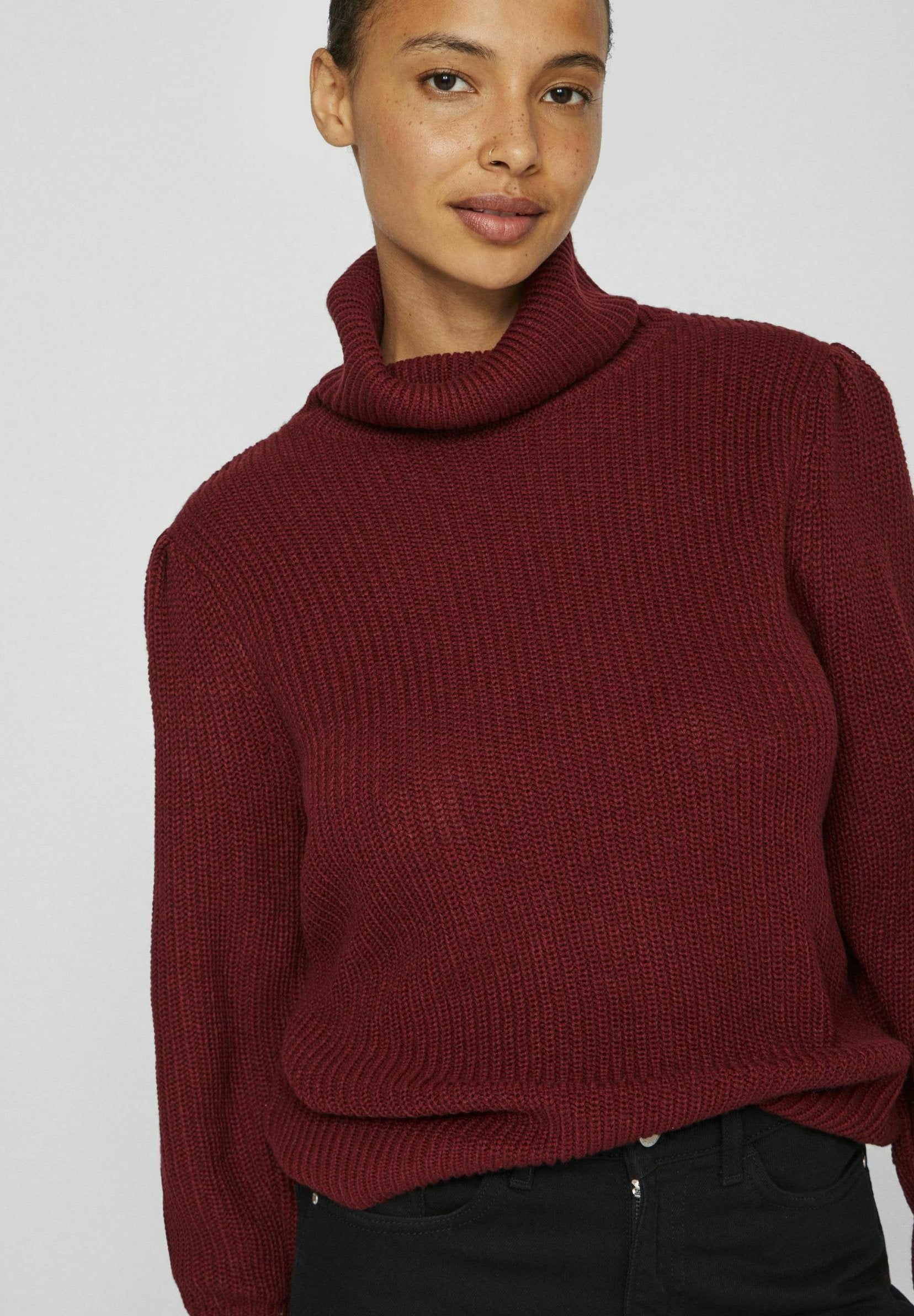 VILA Knitted Turtleneck