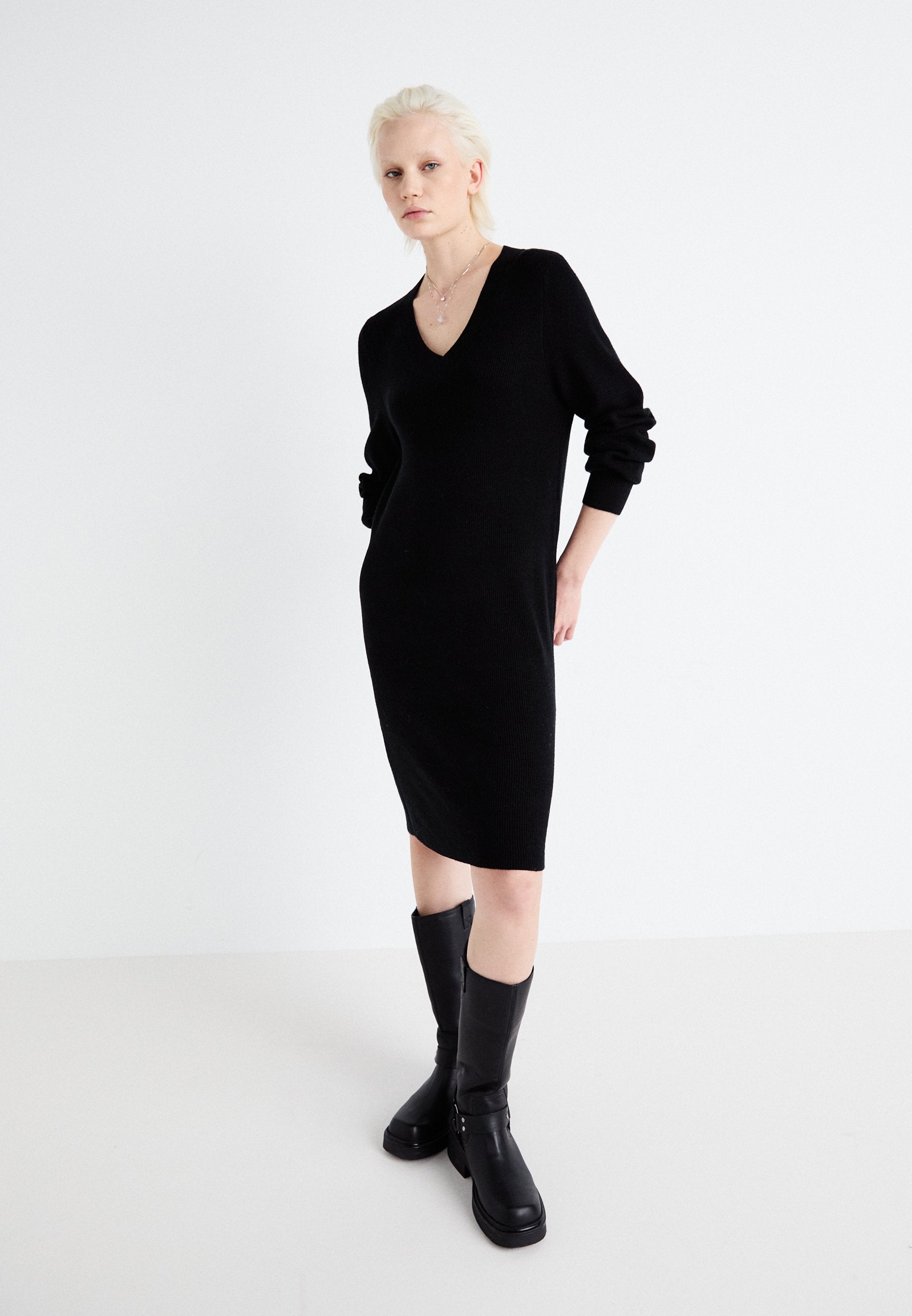 ONLY ONLKATIA VNECK DRESS