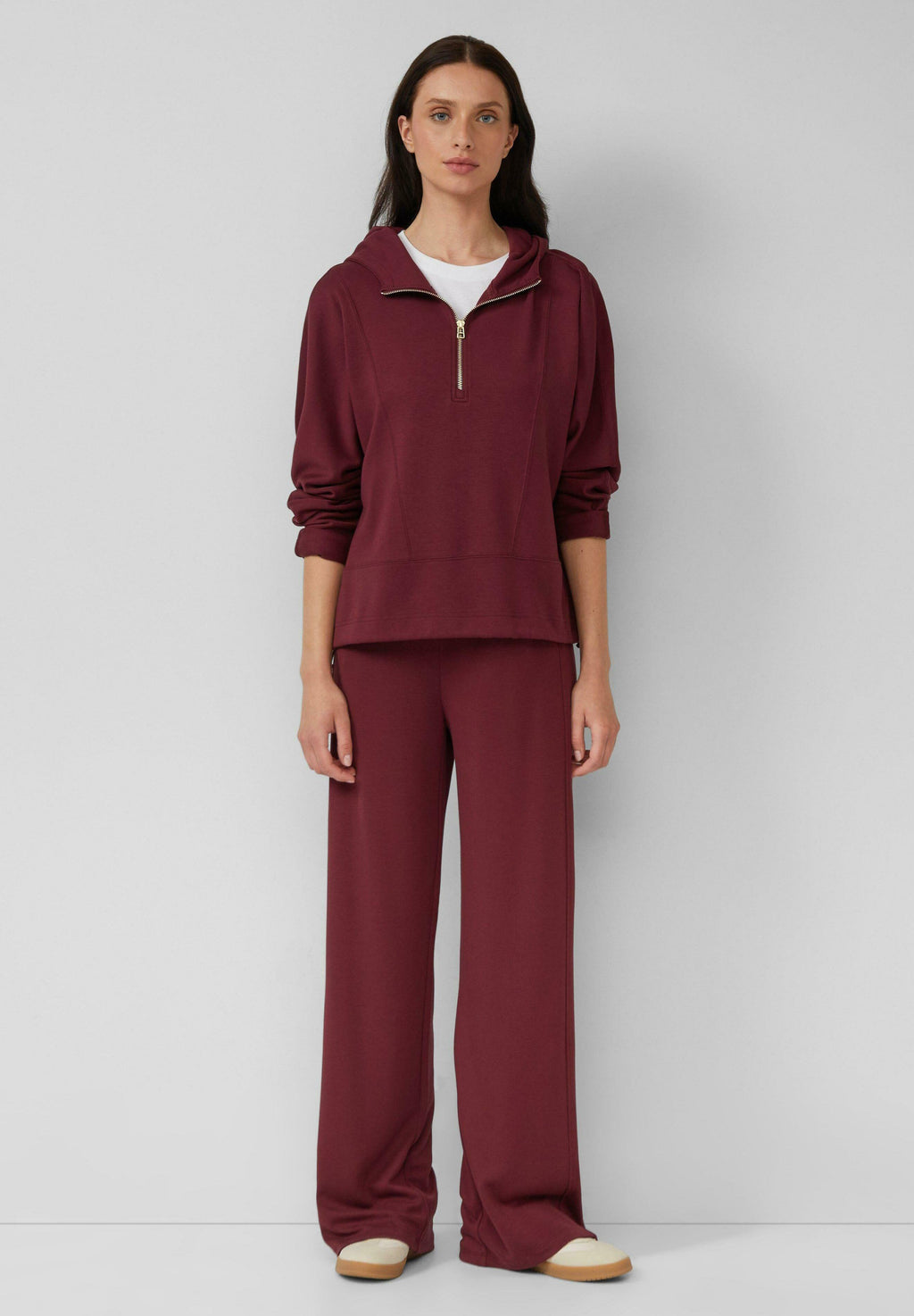 IM RELAXED FIT MIT WEITEM  Media 2