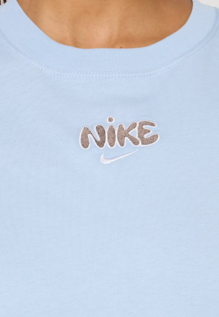 Nike Sportswear