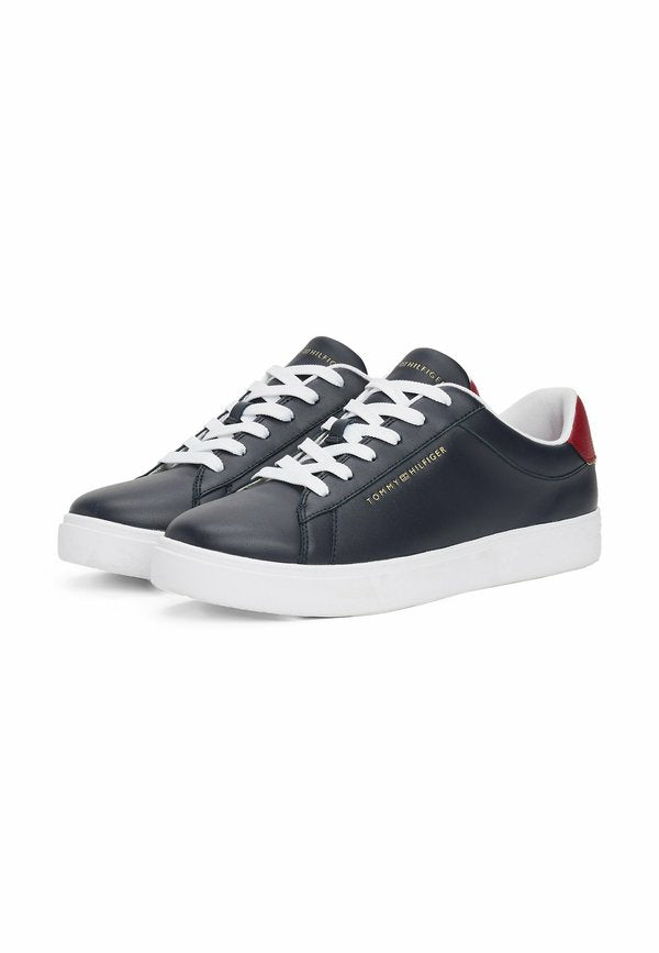 Tommy Hilfiger ESSENTIAL COURT