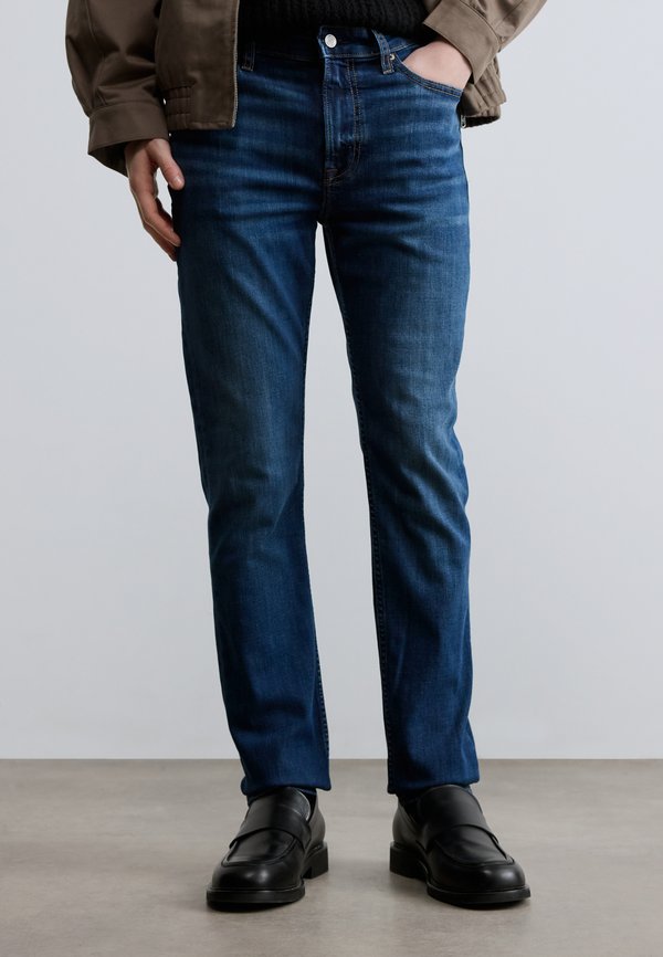 Calvin Klein Jeans SLIM TAPER