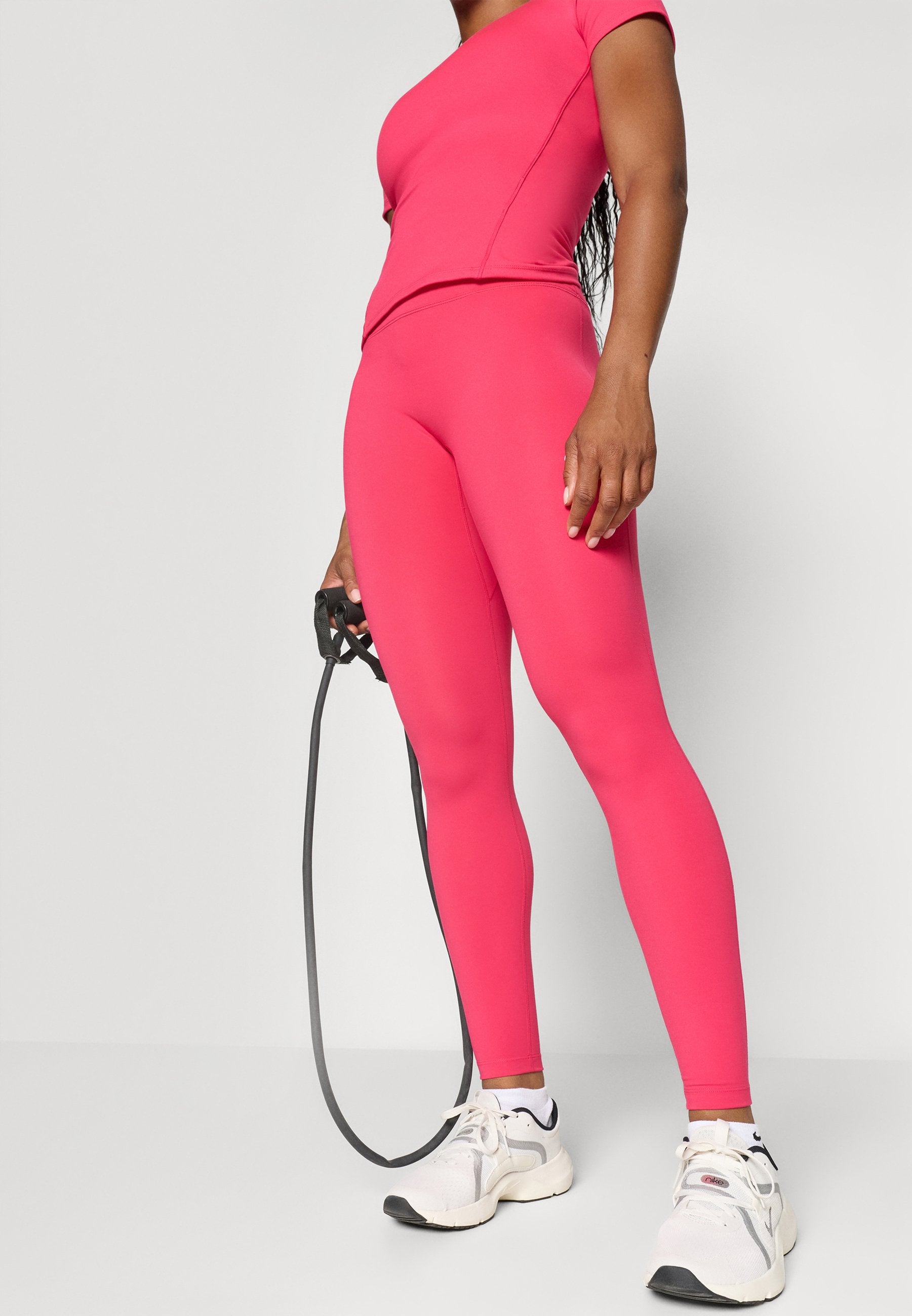 Nike Performance