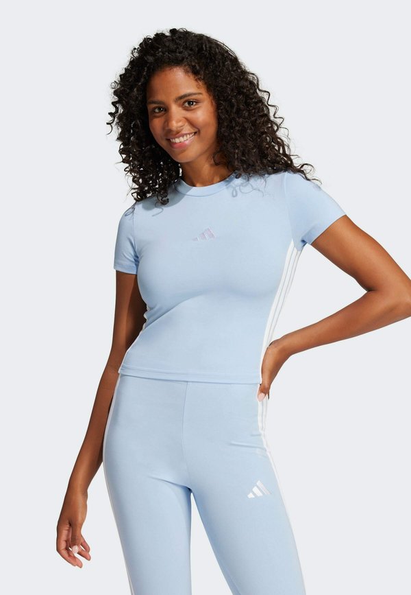 adidas Sportswear ESSENTIALS 3 STRIPES SLIM BABY  - Print T-shirt - glow blue   white