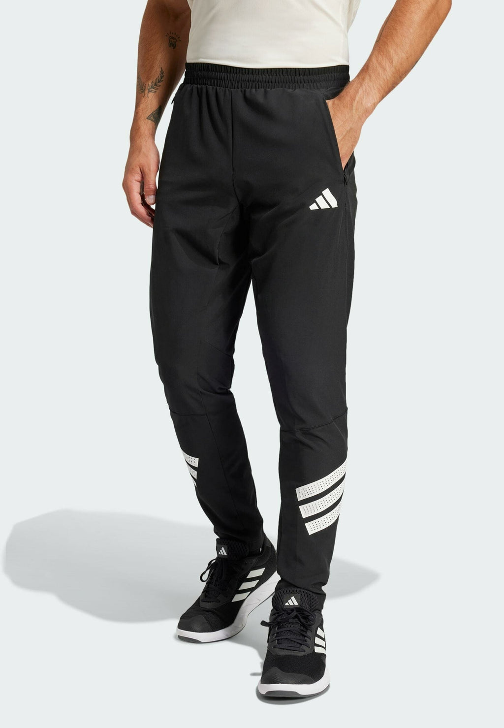adidas Performance ICON 3-STRIPES WOVEN