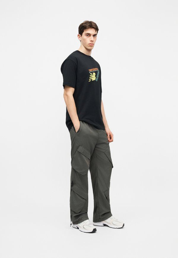 New Balance UNISEX - Print T-shirt - black