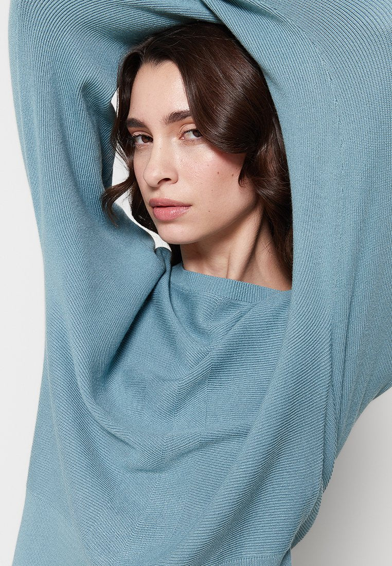 comma Strickpullover Media 3