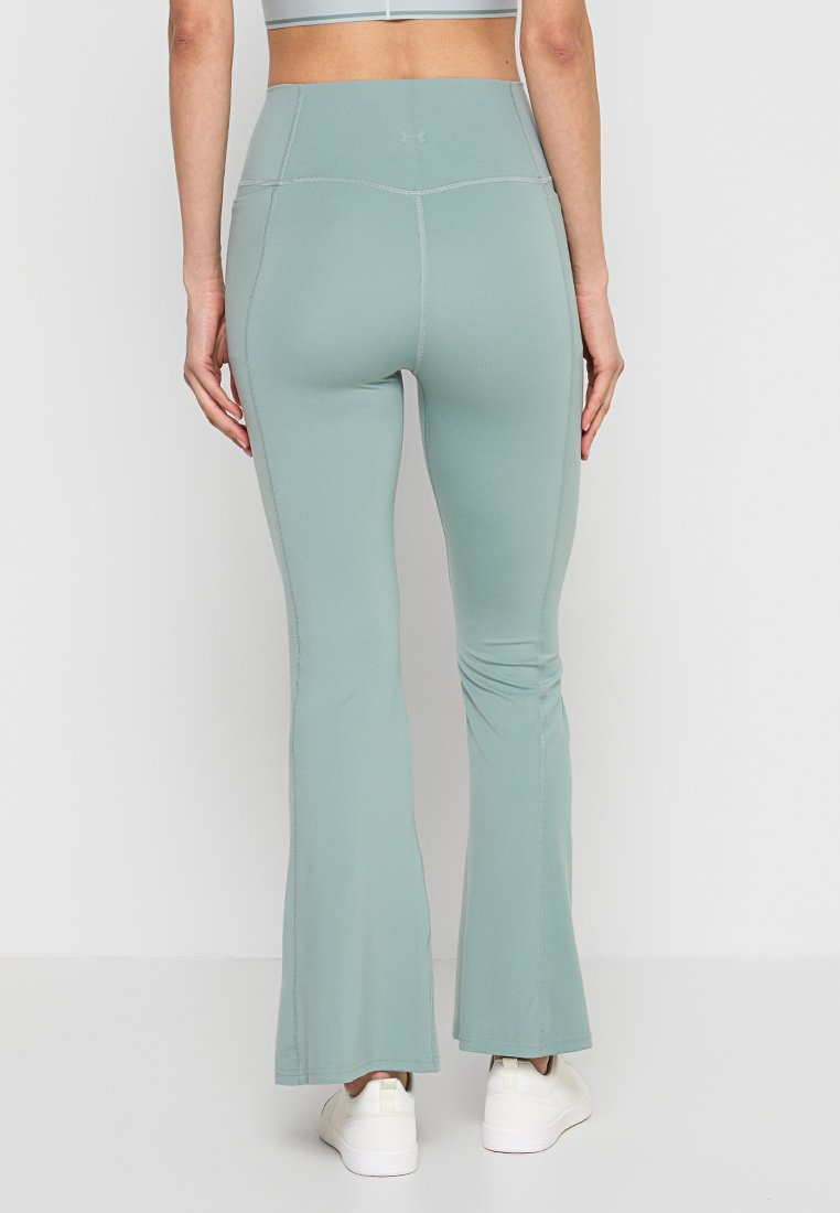 Under Armour MERIDIAN KICK FLARE PANT-GRN