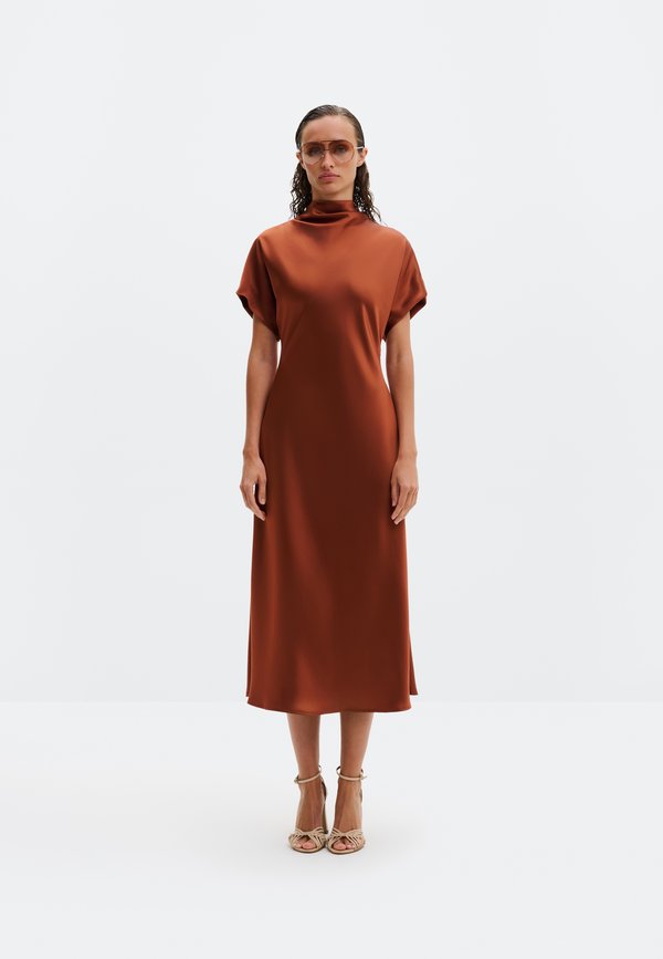 Malina ALIVIA SHORT SLEEVE MIDI DRESS