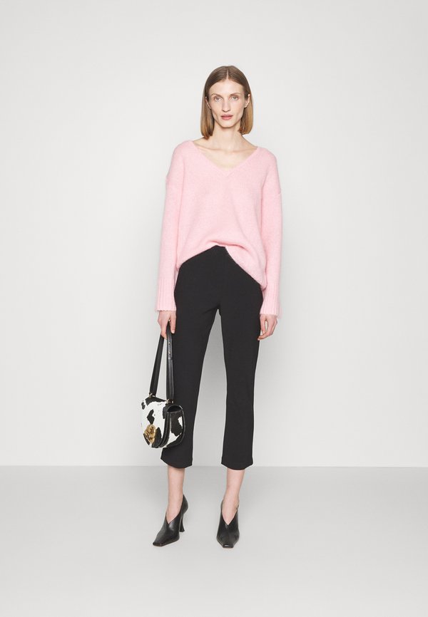 By Malene Birger ESSENTIALS VILEA