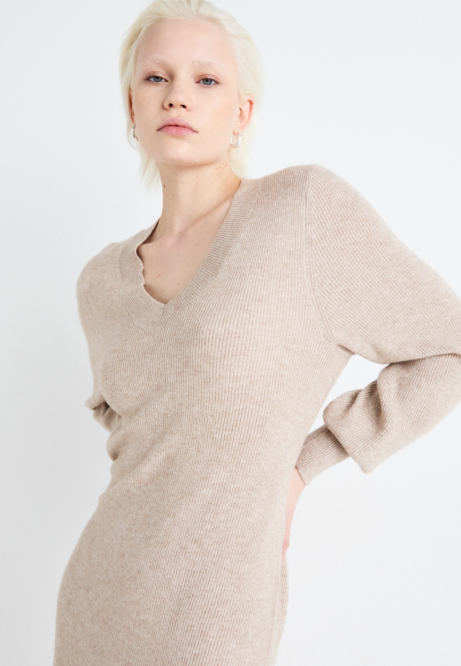 ONLY ONLKATIA VNECK DRESS