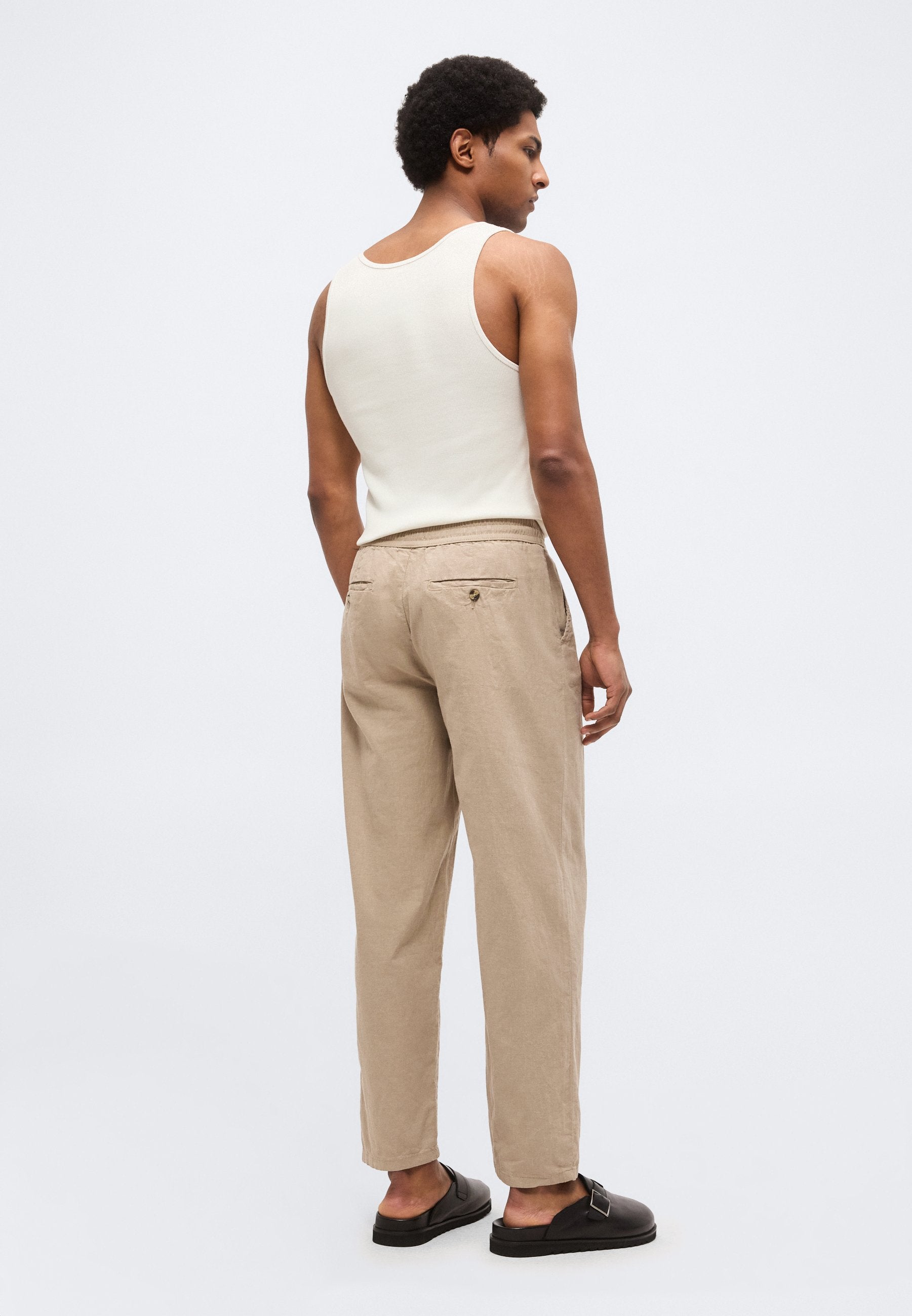 WIDE FIT PANTS Media 5