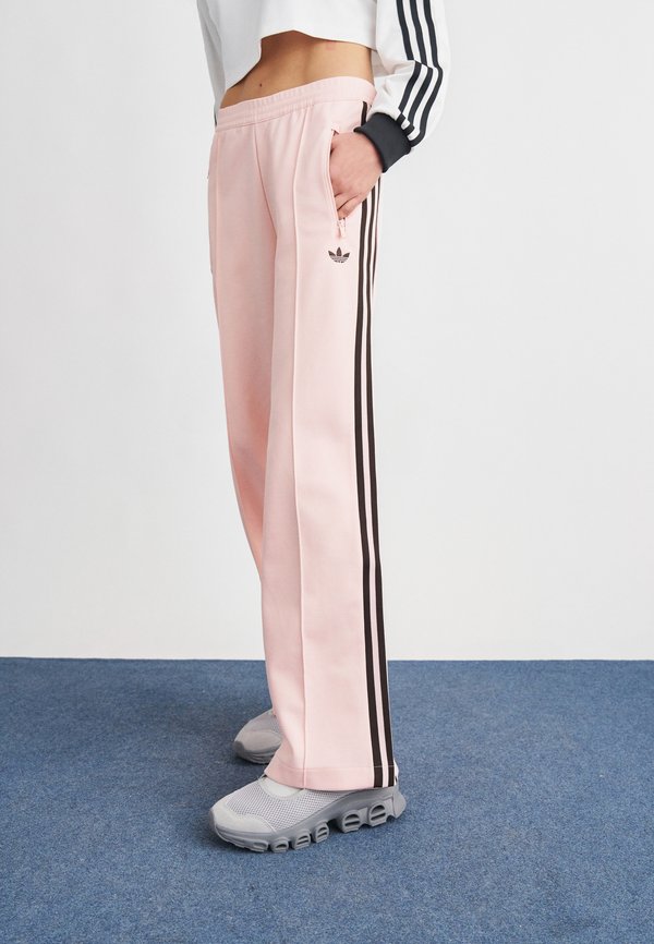 adidas Originals BECKENBAUER - Tracksuit bottoms - sandy pink/aurora coffee