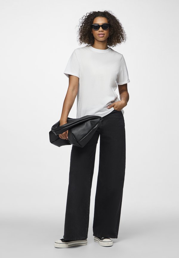 Pieces PCRIA FOLD UP SOLID TEE