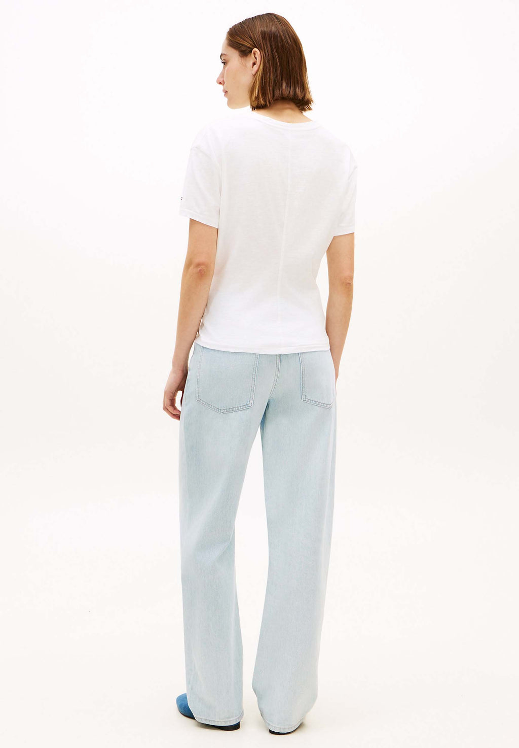 CO SLUB KNOT TEE Media 4