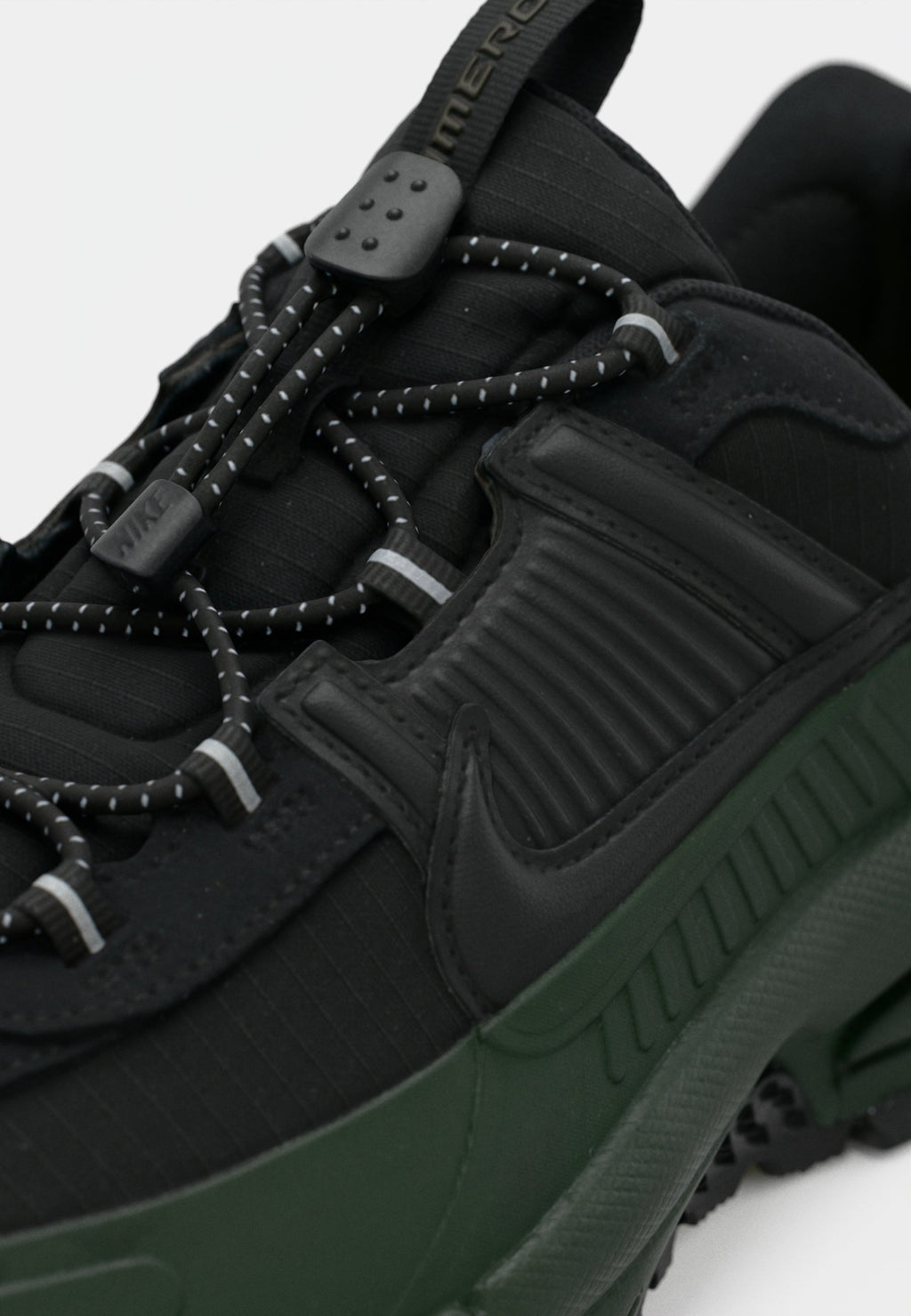 Nike Sportswear ZOOM VOMERO ROAM UNISEX
