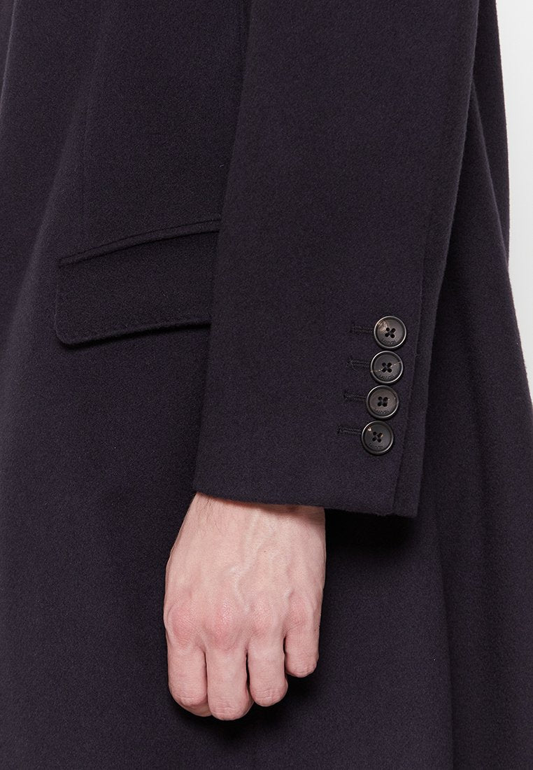 LANVIN