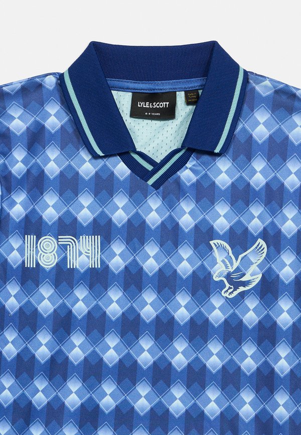 Lyle & Scott