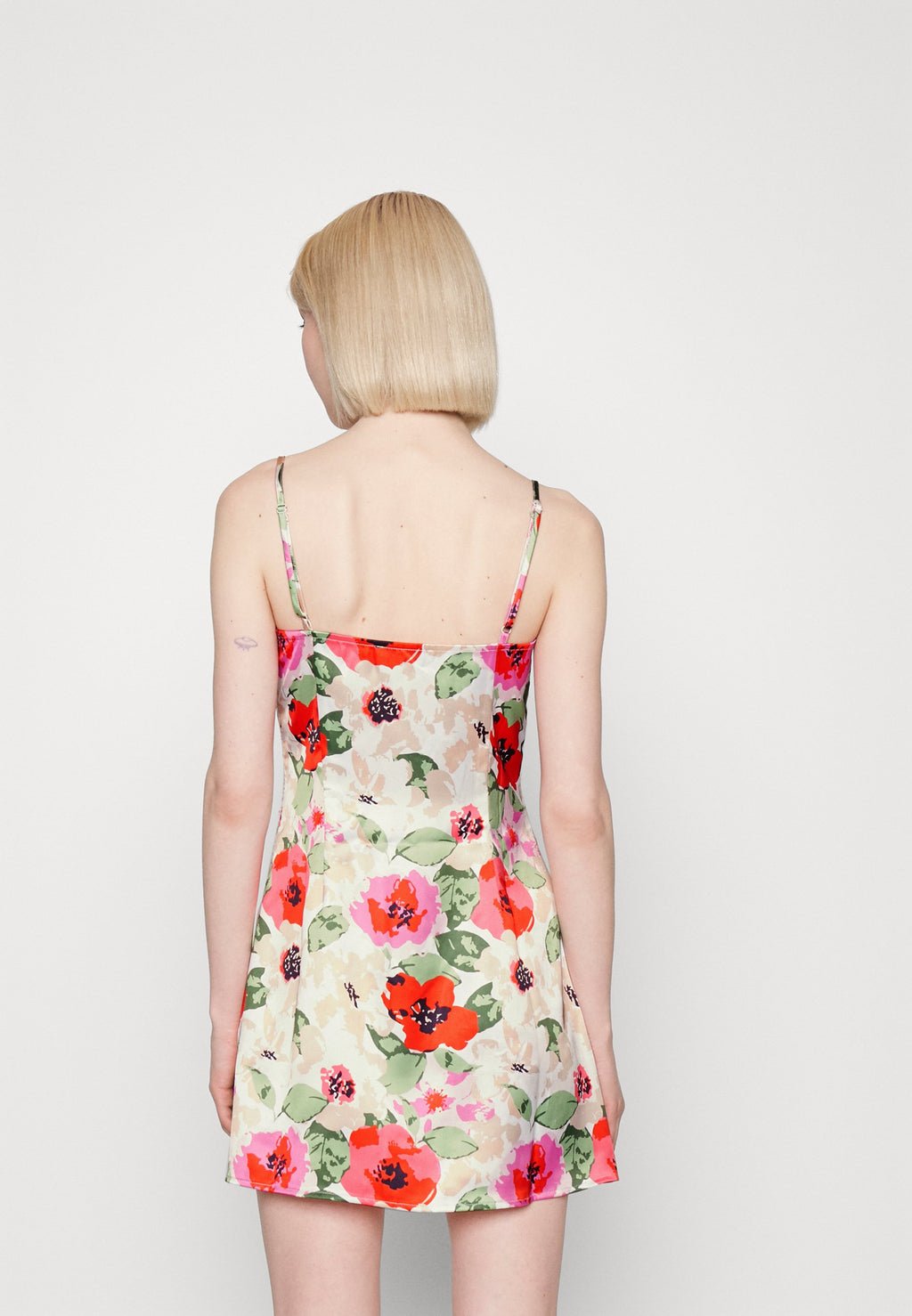NA-KD JASMIN AZIZAM THIN STRAP MINI DRESS
