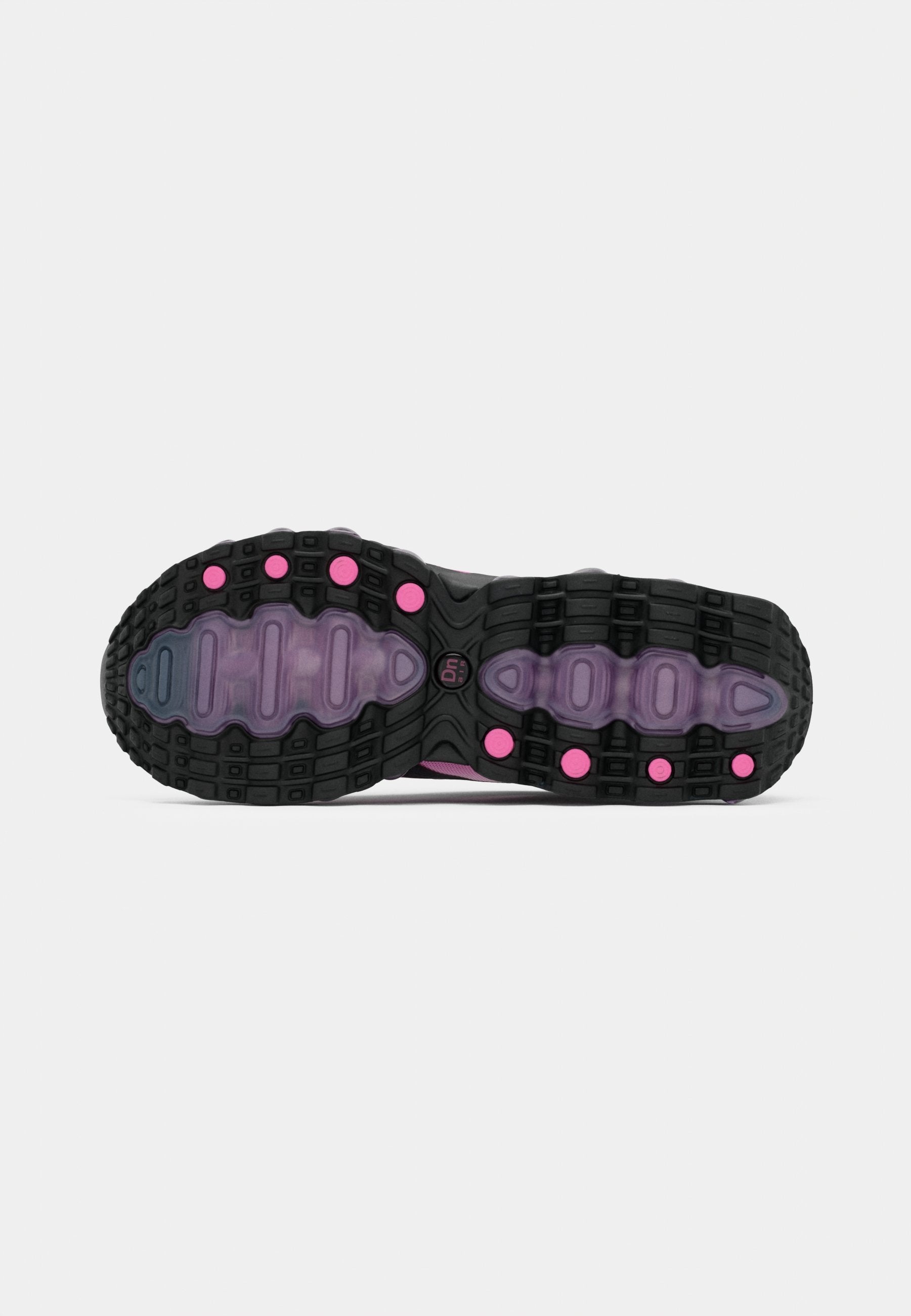 Nike Sportswear AM DN8 SC