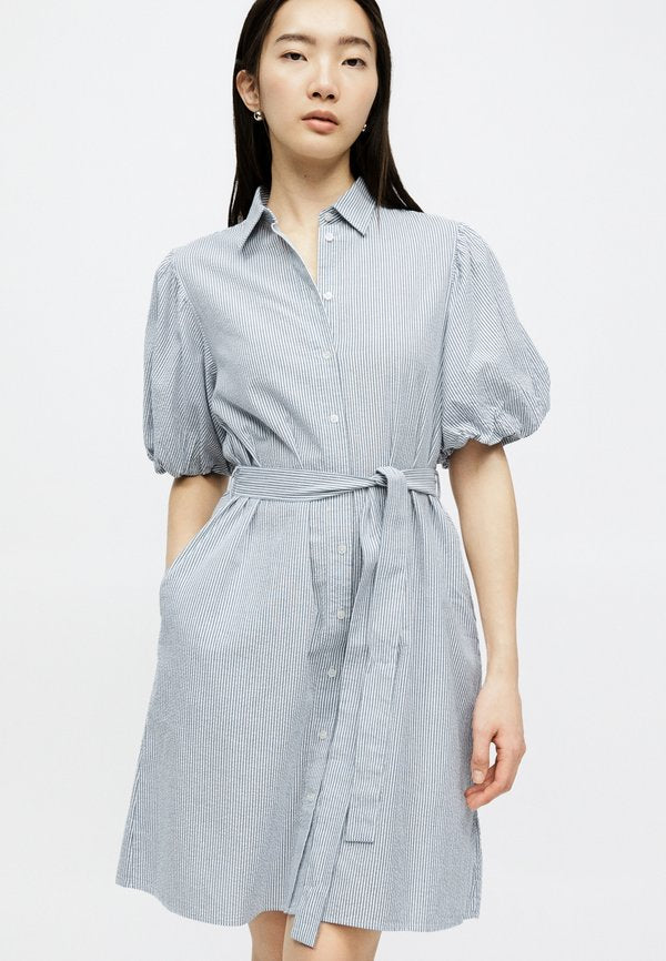 GANT SEERSUCKER PUFF SLEEVE DRESS