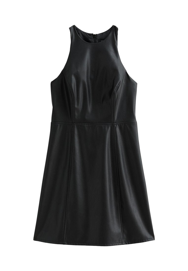 New Look PANELLED