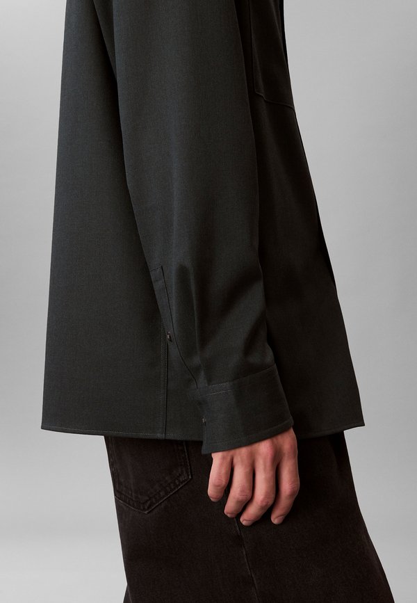 Calvin Klein BUTTON-DOWN