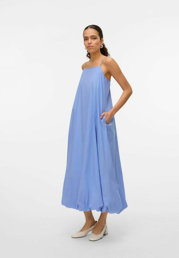 Vero Moda VMFREYA Long - Day dress - hydrangea