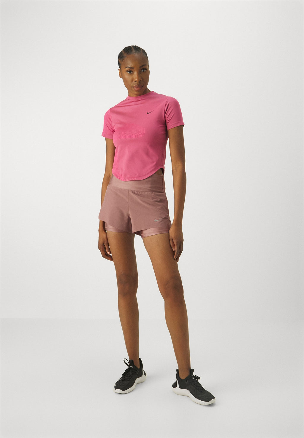 Nike Performance