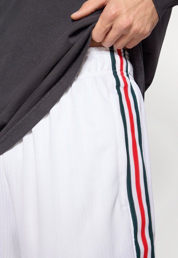 adidas Originals MEXICO SHORTS