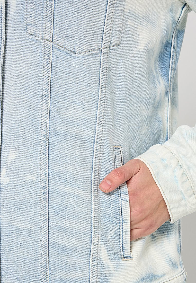 7 for all mankind